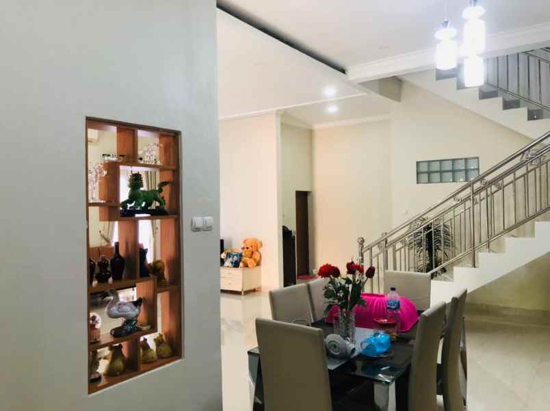 rumah mampang pancoran mas depok