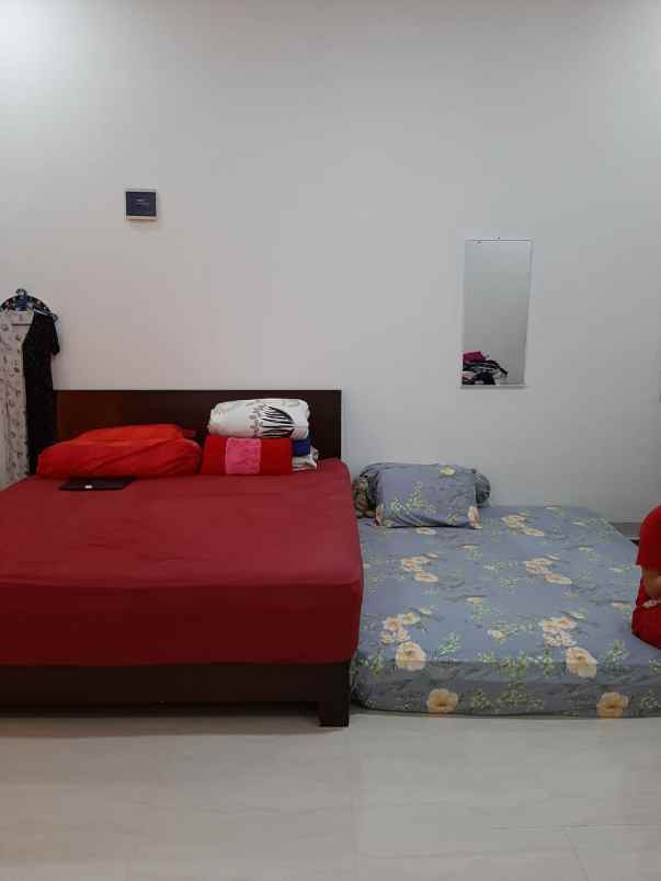 rumah mampang pancoran mas depok