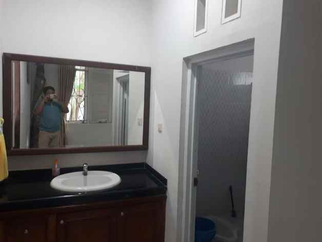 rumah mewah 2 lantai di cipaku kota bogor