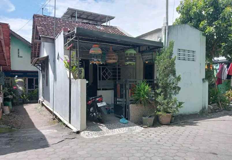 rumah minimalis dalam ringroad dekat kampus pgri jogja