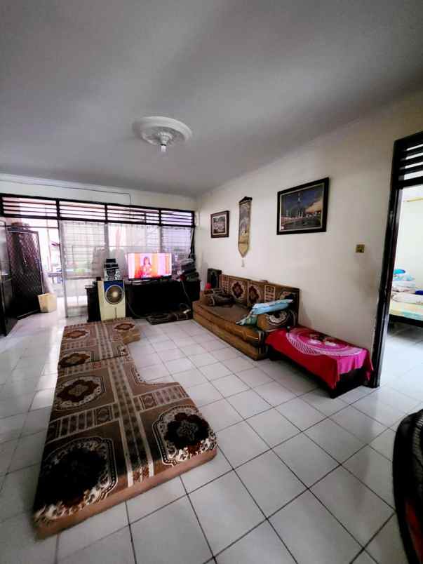rumah minimalis siap huni di pondok kopi jaktim c0517