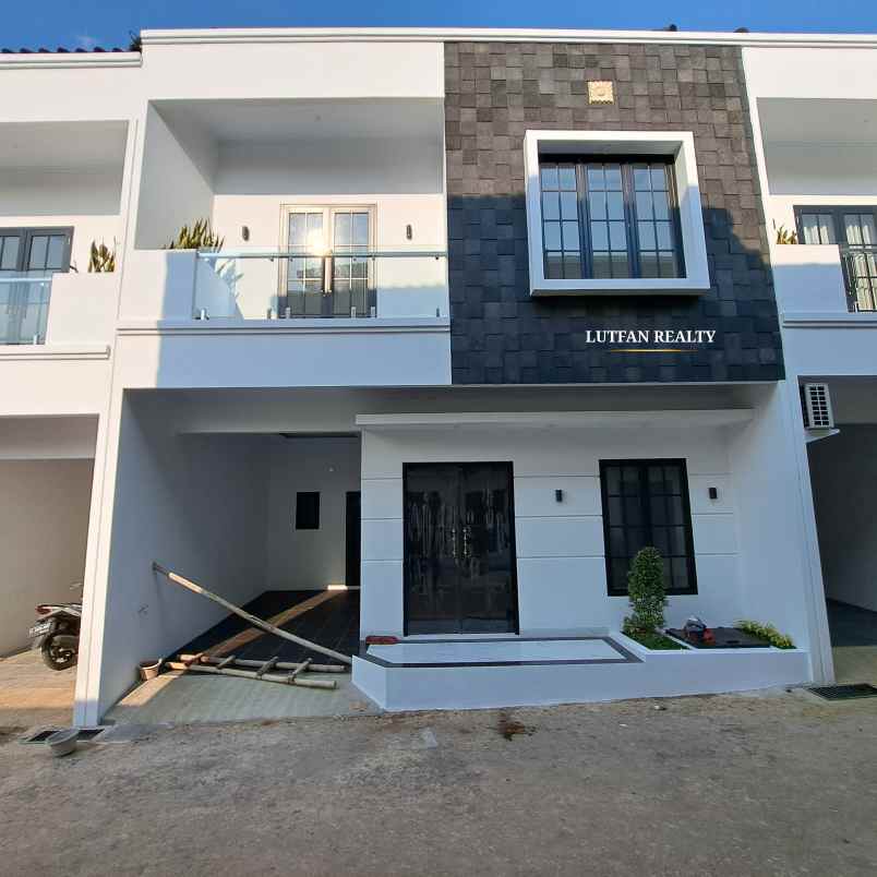 rumah murah dalam cluster lenteng agung dekat stasiun