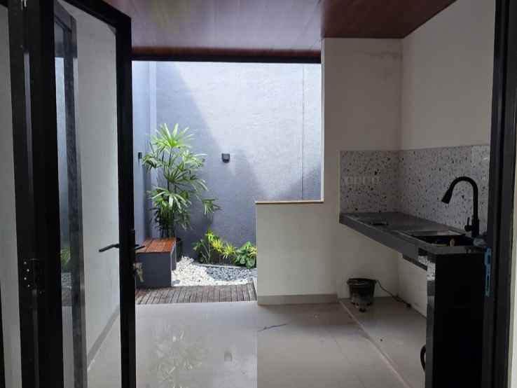 rumah murah siap huni 2 lantai dekat sman 2 ngaglik