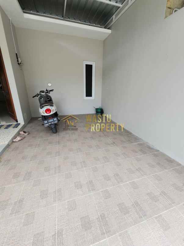 rumah murah siap huni hanya 300 meter dari jl godean