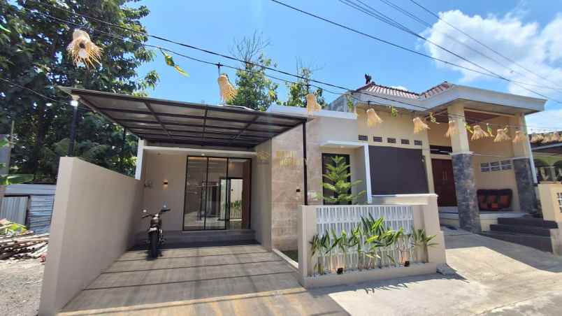 rumah murah siap huni utara pasar godean di seyegan