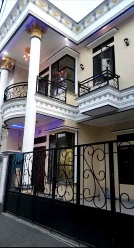 rumah on progress 1 85 milyar pasar rebo jaktim