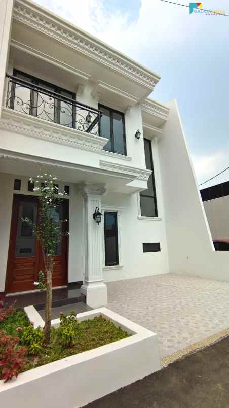 rumah pondok gede bekasi