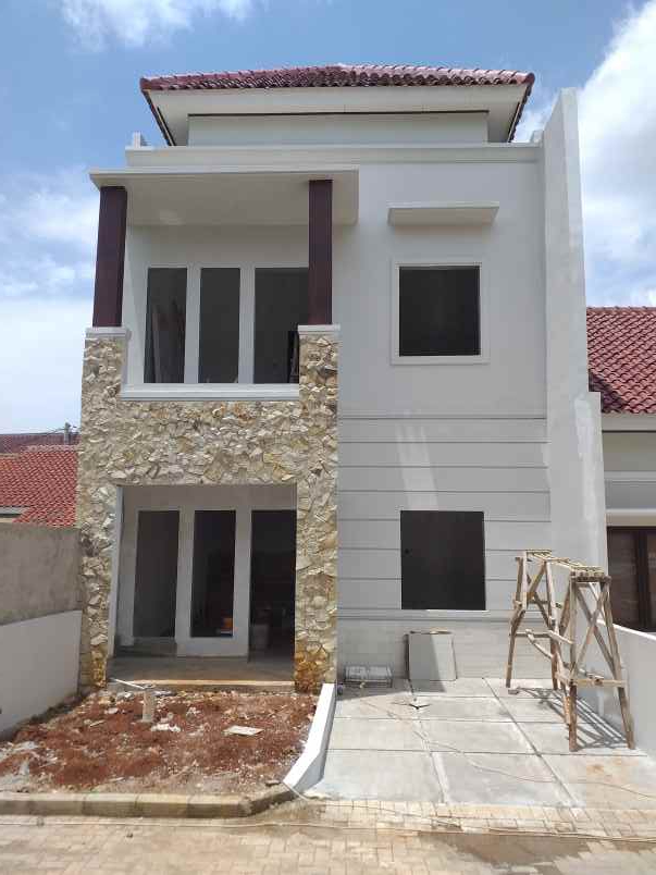 rumah rangkapan jaya pancoran mas