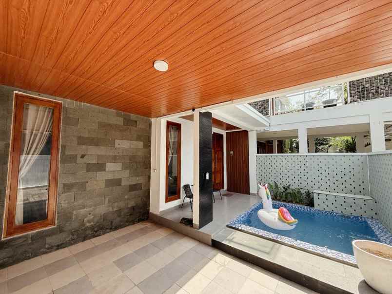 rumah rp2 4 miliar ada private pool