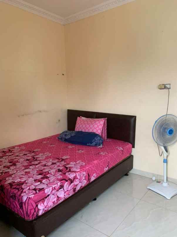 rumah rt 001 rw 006 jatimakmur