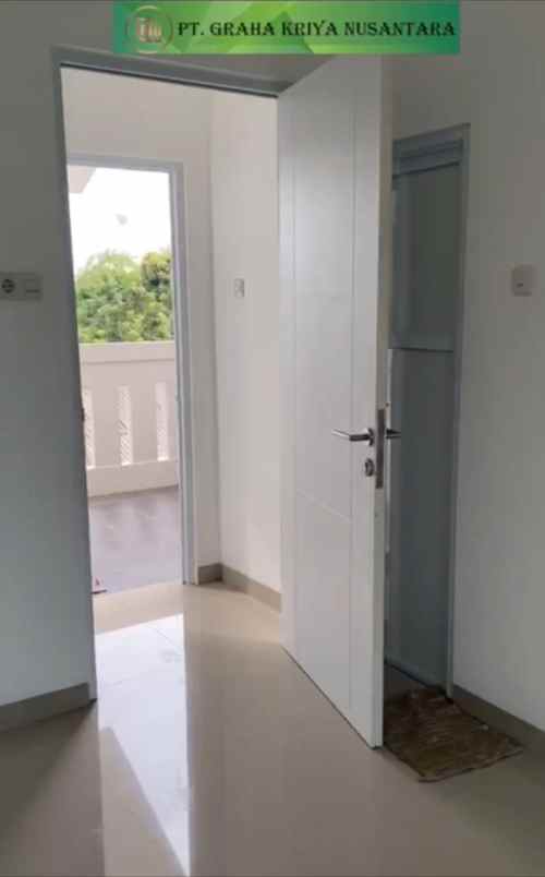 rumah scandinavian sejuk asri