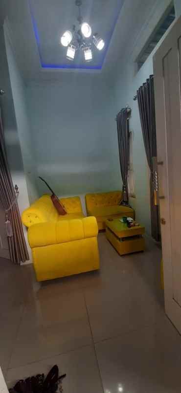 rumah second hook furnished di bedahan sawangan