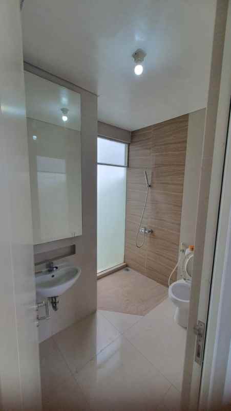 rumah siap huni cluster suvadiva semi furnished