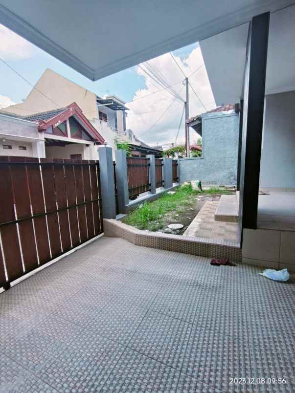 rumah siap huni di purwomartani kalasan