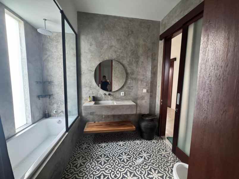 rumah style villa 2 kamar tidur di dalung cepaka