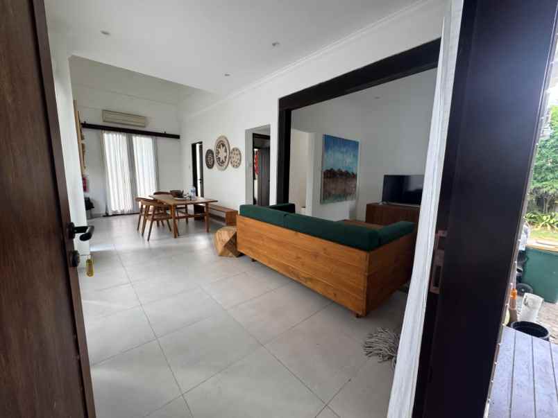 rumah style villa 2 kamar tidur di dalung cepaka