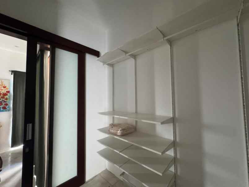 rumah style villa 2 kamar tidur di dalung cepaka