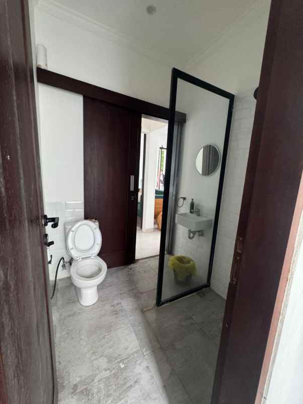 rumah style villa 2 kamar tidur di dalung cepaka