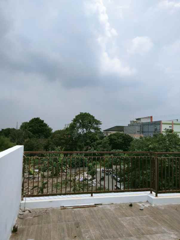 rumah talita green 3 jagakarsa bisa custom akses mobil