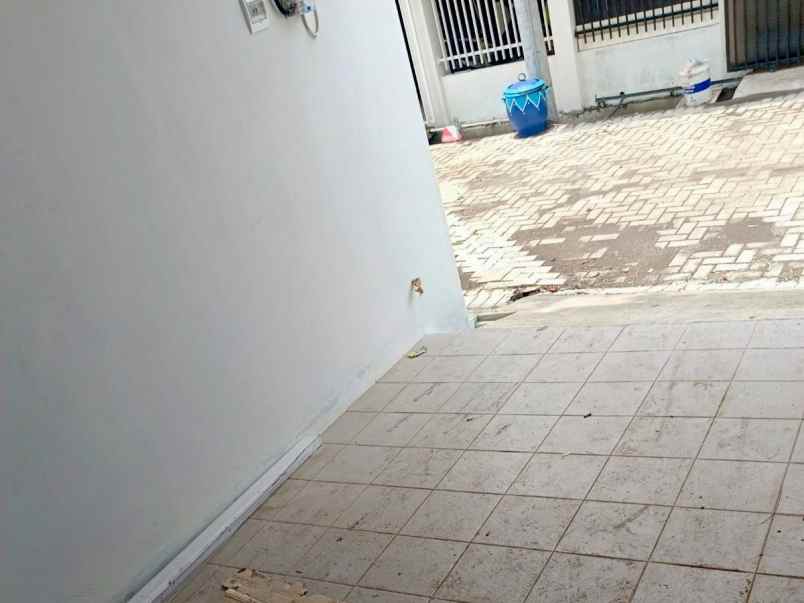 rumah tambak medayu xi utama dekat merr upn tol