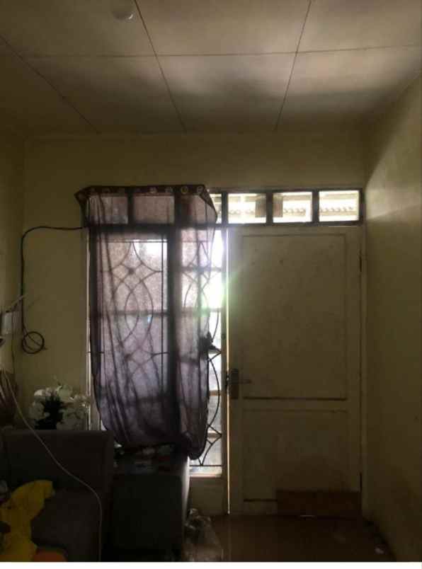 rumah timur regensi 5 sumur batu