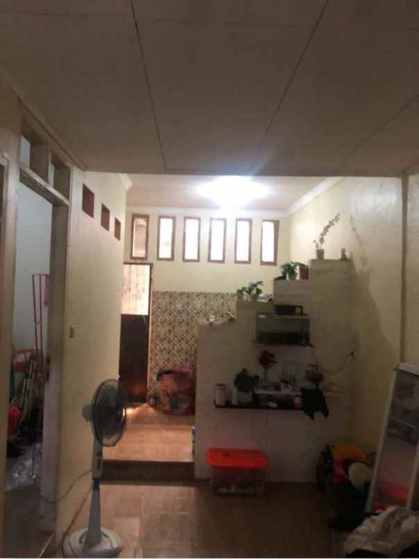 rumah timur regensi 5 sumur batu