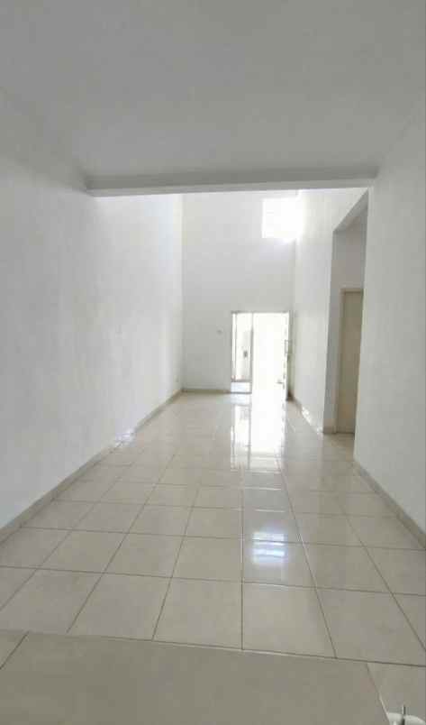 rumah valencia icon puri surya jaya