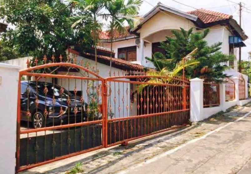 rumah view kota candisari semarang atas