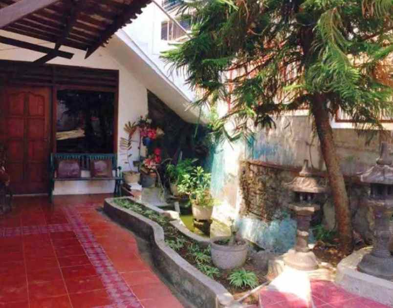 rumah view kota candisari semarang atas