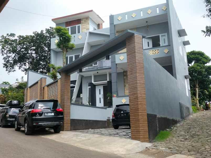 rumah villa murah kota batu