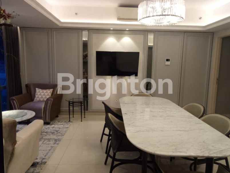 selangkah ke pakuwon mall lariz apartment