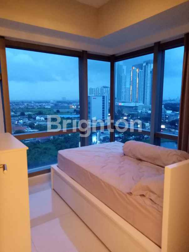 selangkah ke pakuwon mall lariz apartment