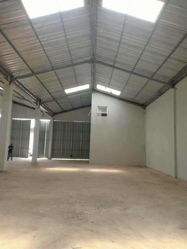 sewa gudang industri jurumudi tangerang
