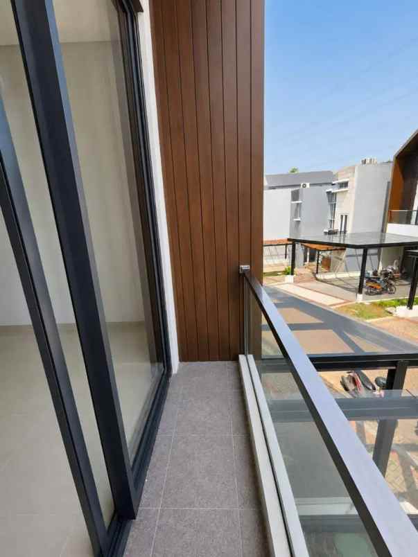 sewa rumah brand new di kebayoran bintaro siap masuk