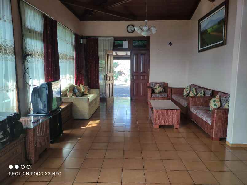 sewa villa murah di cisarua puncak villa fatimah