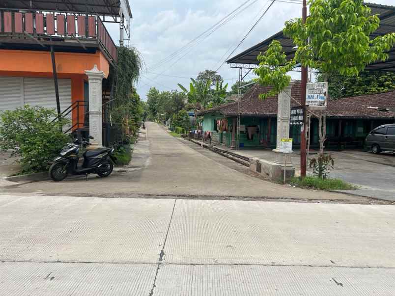 tanah datar 165 juta dekat terminal batujamus