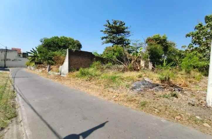 tanah murah pekarangan colomadu