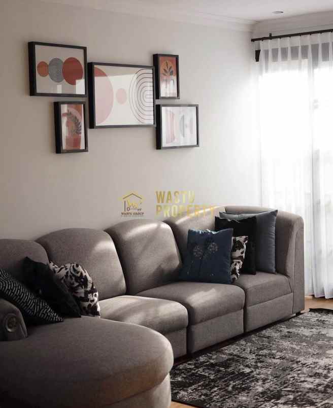 villa 2 lantai jual murah di jalan damai palagan