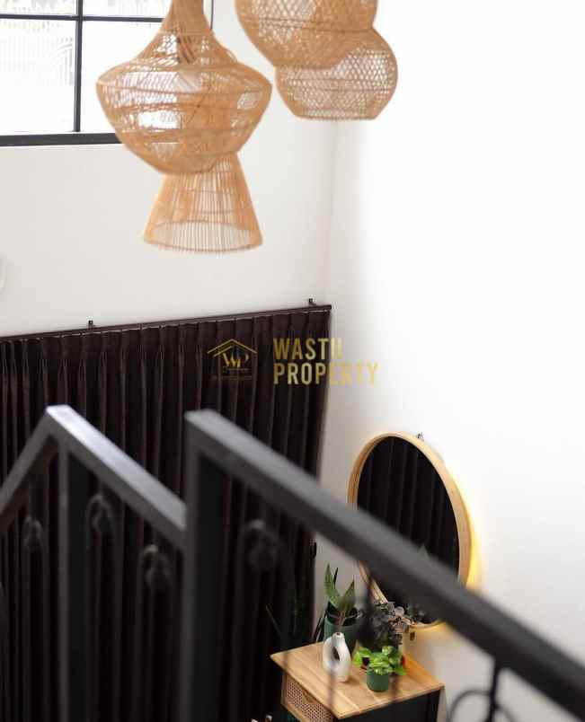 villa 2 lantai jual murah di jalan damai palagan