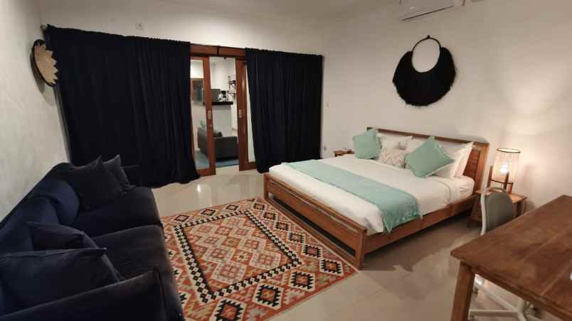 villa istimewa view pedesaan disewakan