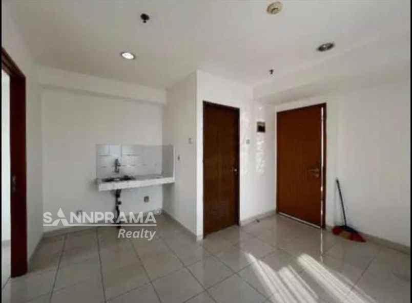 apartemen 2br hook di cinere bellevue rilin