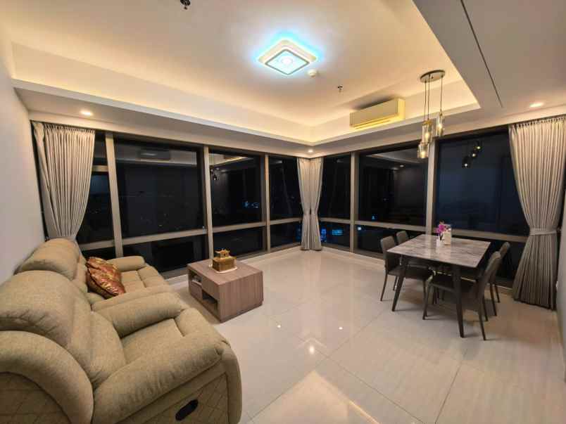 apartemen private lift la riz mansion lantai 2