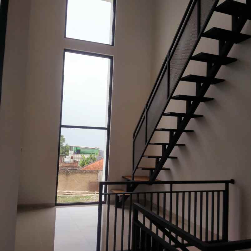 cluster mewah 2 5 lt design modern viu kota cimahi