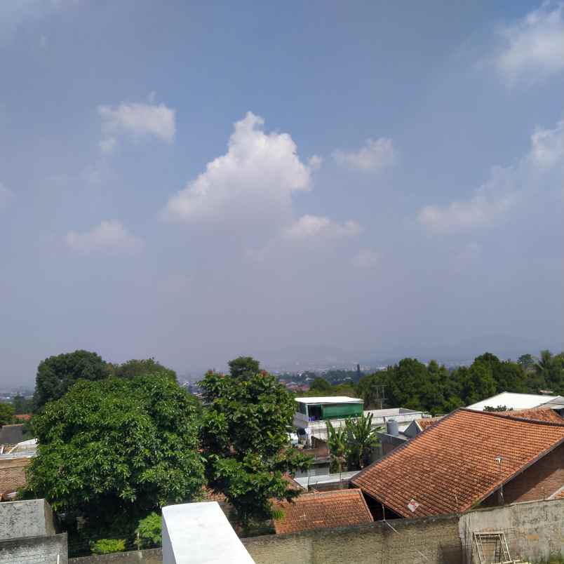 cluster mewah 2 5 lt design modern viu kota cimahi