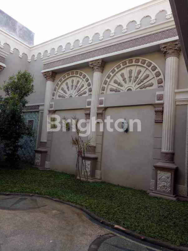 dharmahusada 50m dari atlas sport centre ada furniture