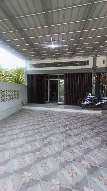 di jual kios cantik lokasi jln suka karya kualu kampar