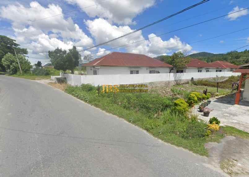 dijual 3 unit rumah di jalan dr td pardede tarutung