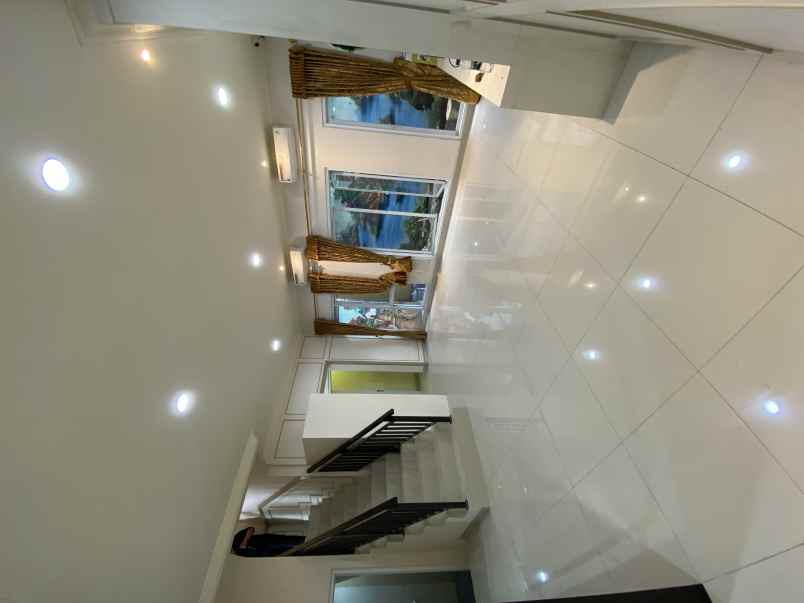 dijual apartemen cluster bohemia by