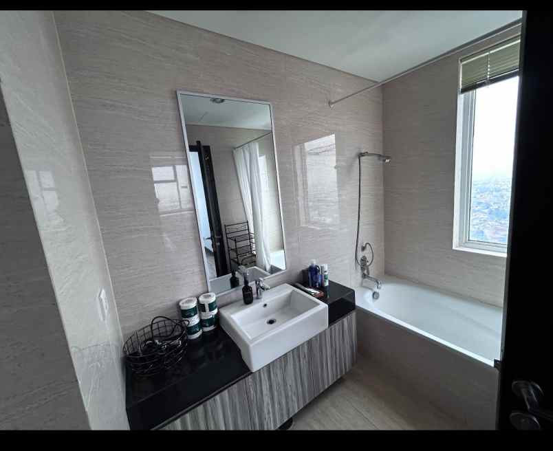 dijual apartemen kebon jeruk