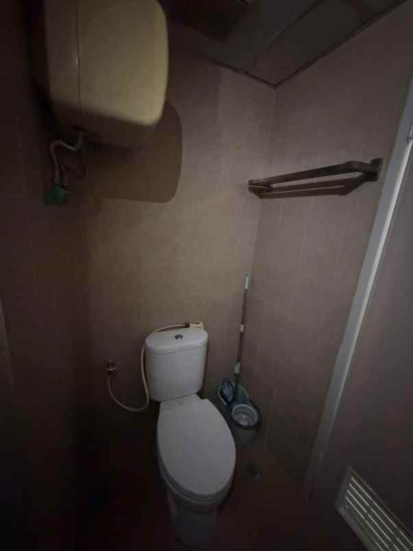 dijual apartemen raya tenggilis